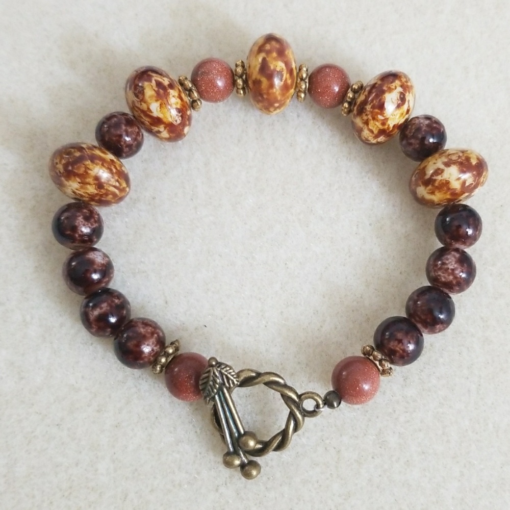 Unique brown and gold glass beaded bracelet